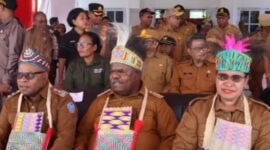 Peluncuran program ini digelar di Lapangan Trinati, dan dihadiri oleh Gubernur Papua Barat Daya Elisa Kambu serta Bupati Sorong Selatan Petronela Krenak.