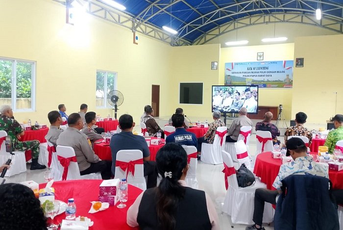 Program Polri dan Bulog dorong kesejahteraan masyarakat, khususnya di Papua Barat Daya. (Dok. Dullah)